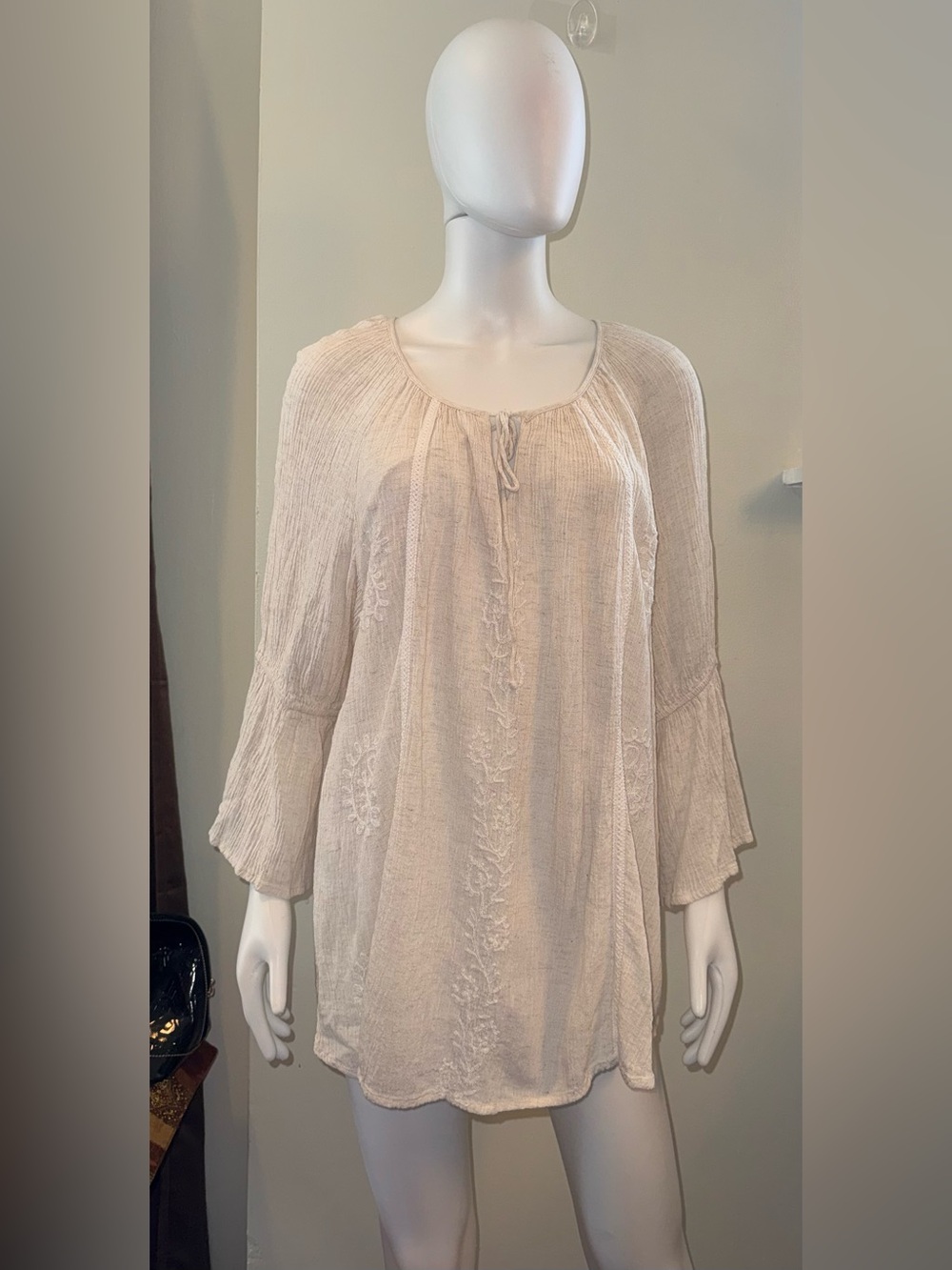 Boho Scoop-Neck Tunic in Light Cream